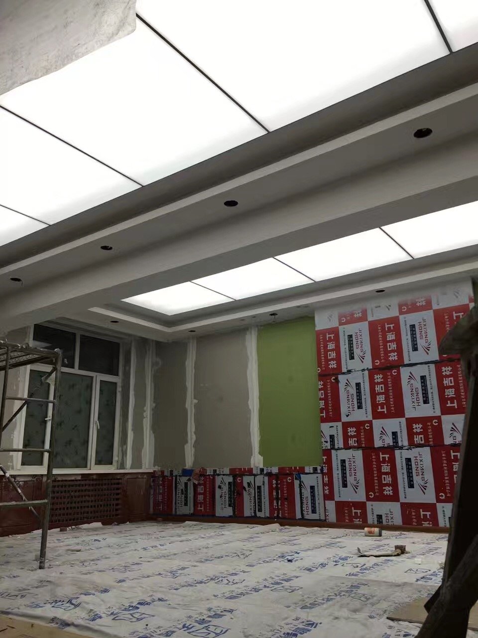 Translucent Grid Image